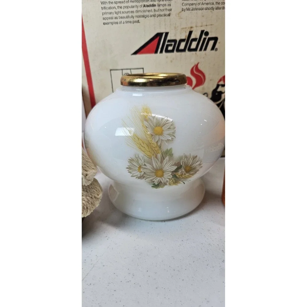 NOS Vintage Aladdin C-6104 Incandescent Oil Lamp New In Original Box